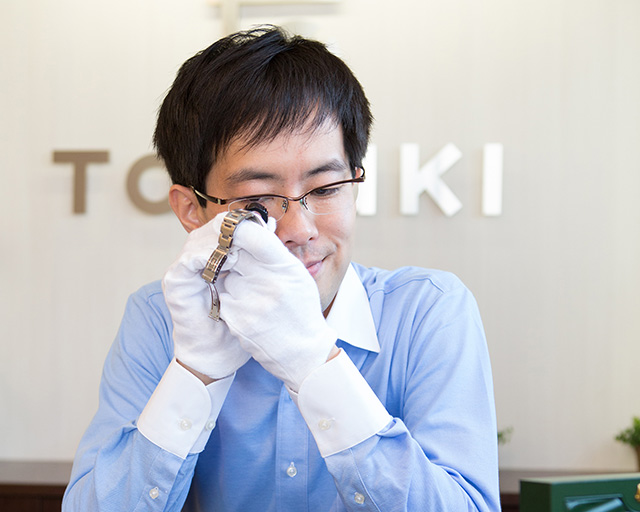 ブランド品や貴金属を熟知したTamakiの専門スタッフが高価買取査定