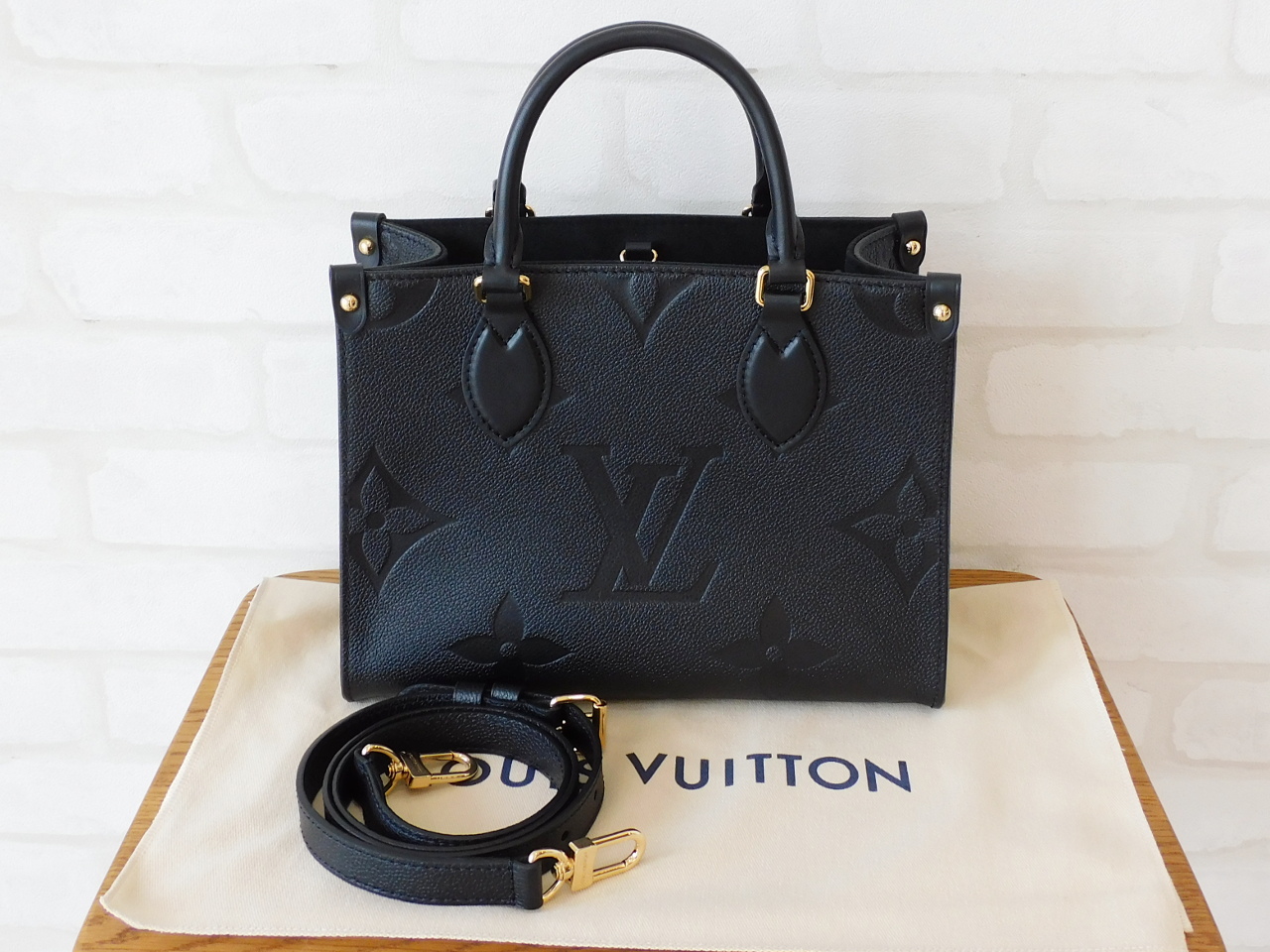 ルイヴィトン アンプラント オンザゴーPM M45653｜郡山のまじめな買取  