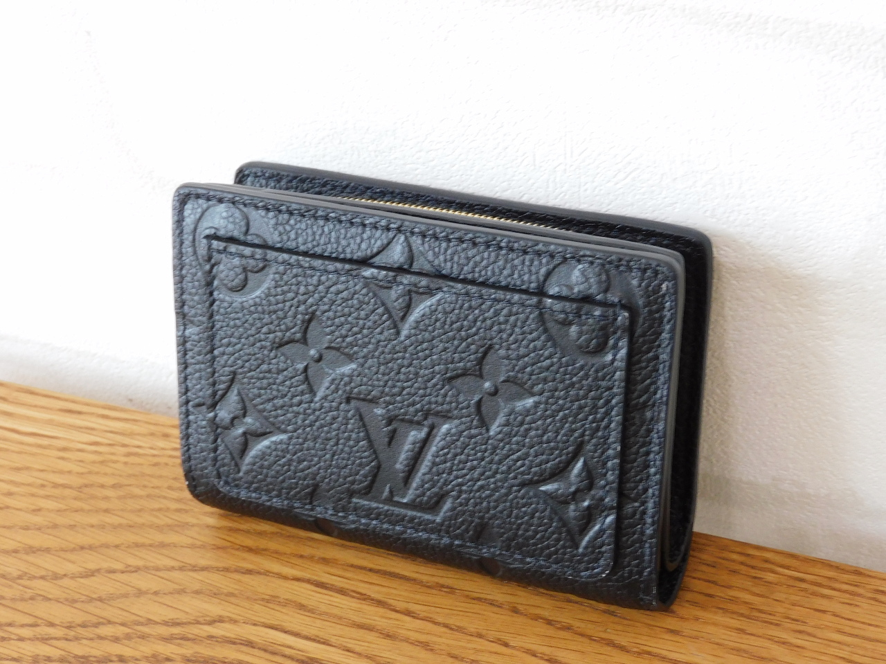 ポルトフォイユ・クレア モノグラム・アンプラント｜ルイ・ヴィトン 