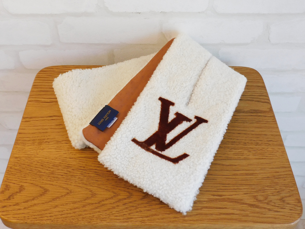 LOUIS VUITTON ルイヴィトン エシャルプ レイキャビック 