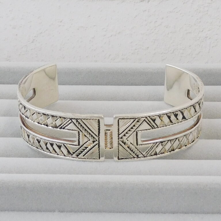 エルメス トゥアレグ バングル 925｜郡山のまじめな買取専門店Tamaki