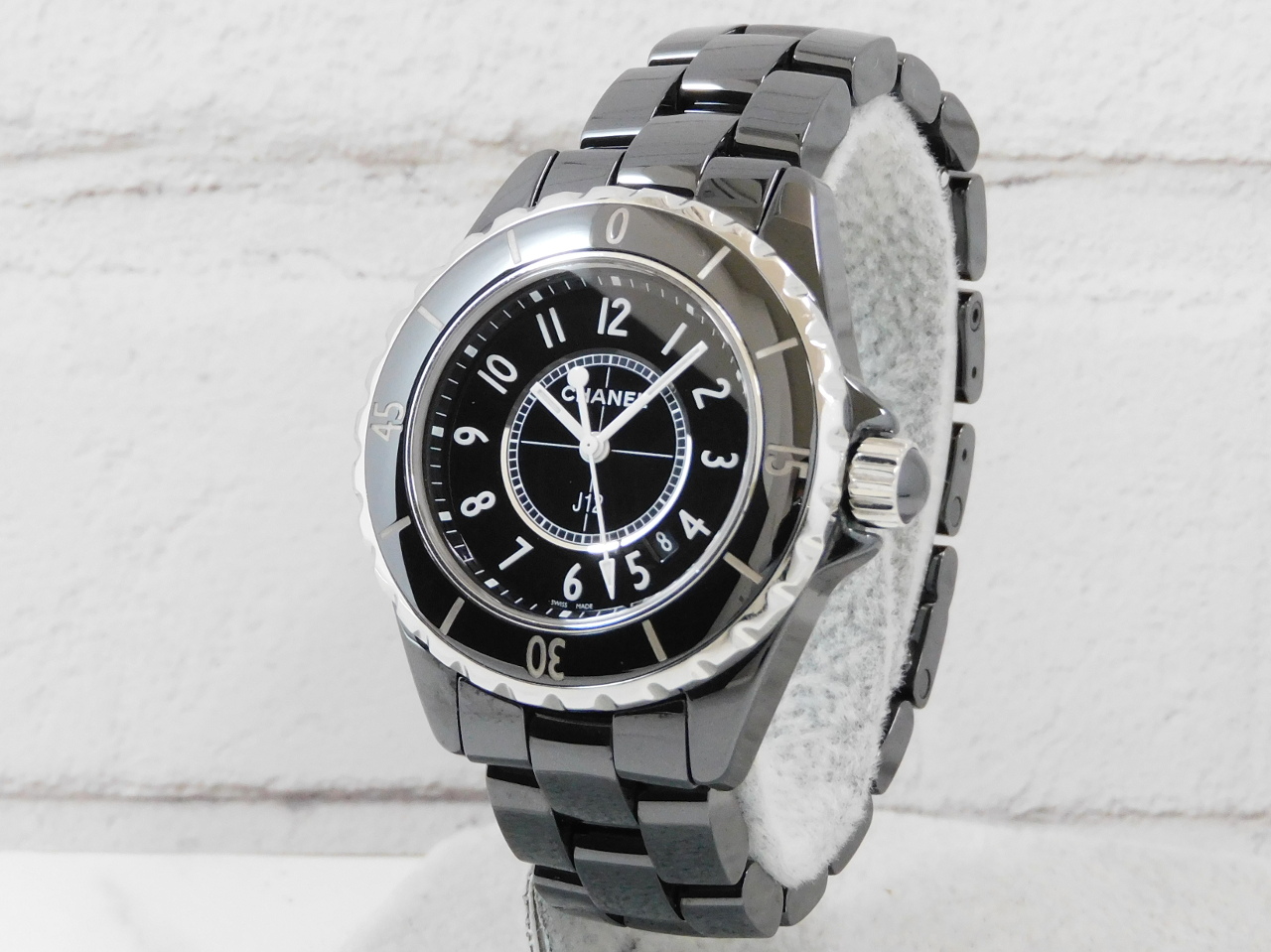 シャネル J12 33mm H0682｜郡山のまじめな買取専門店Tamaki
