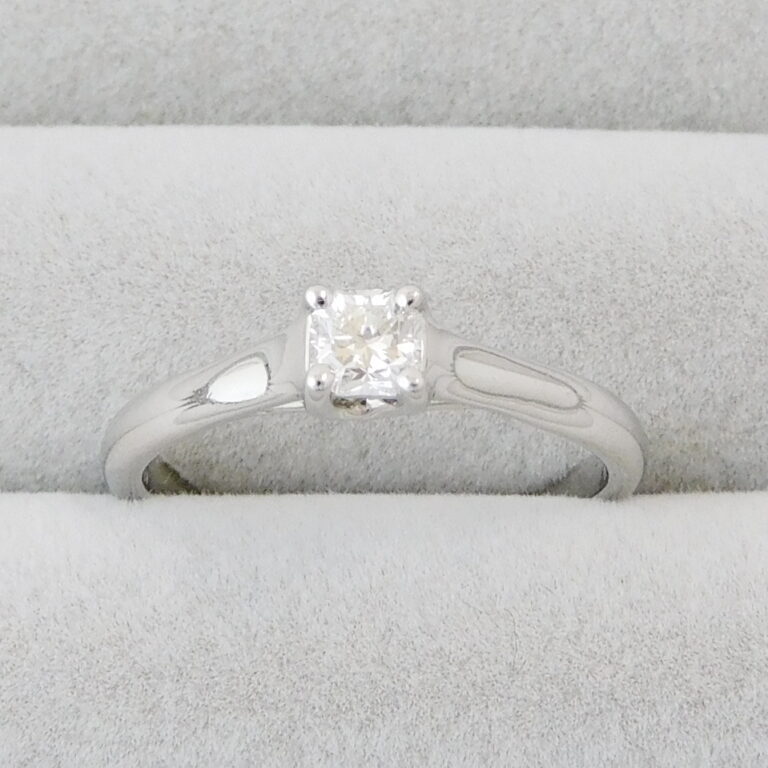 ティファニー ルシダ ダイヤモンドリング D0.25ct｜郡山のまじめな買取 