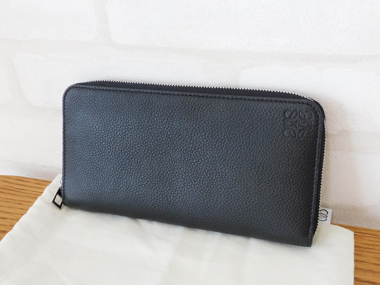 ロエベ ジップアラウンドウォレット｜郡山のまじめな買取専門店Tamaki 