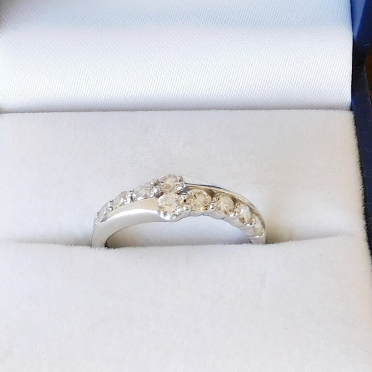 diamond ring total D.001ct
