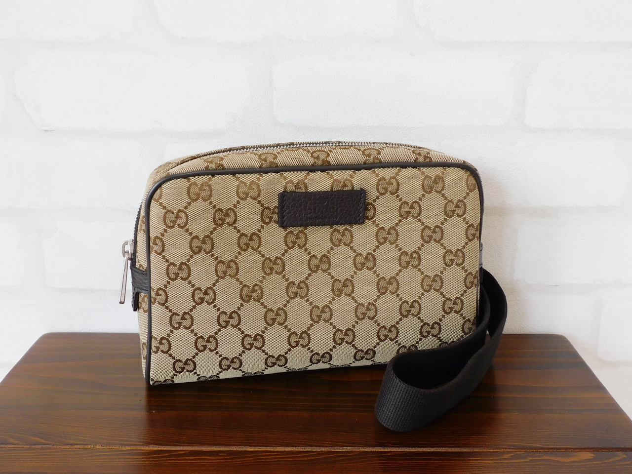 ら*む様 Gucci GGパターン ボディバッグ ら*む様 GUCCI GGパターン 