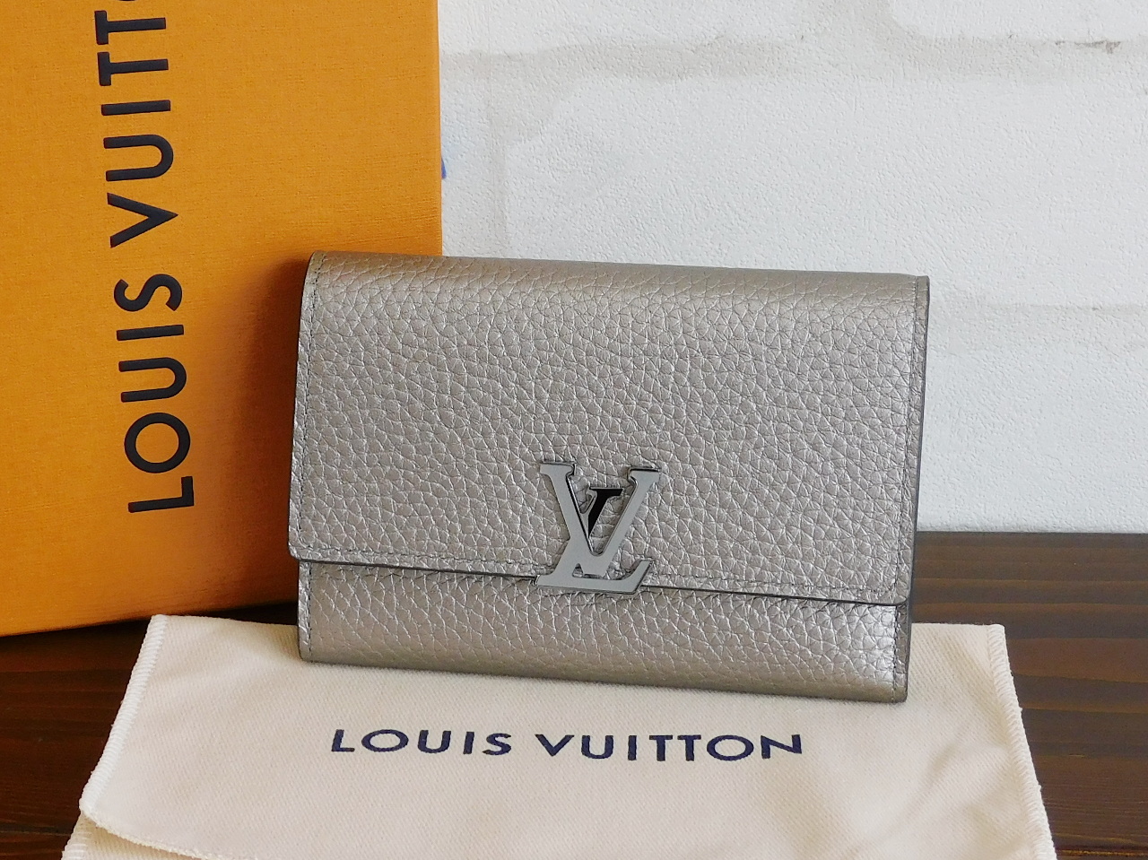 ルイヴィトン カプシーヌコンパクト M81671｜福島県郡山市｜まじめな  