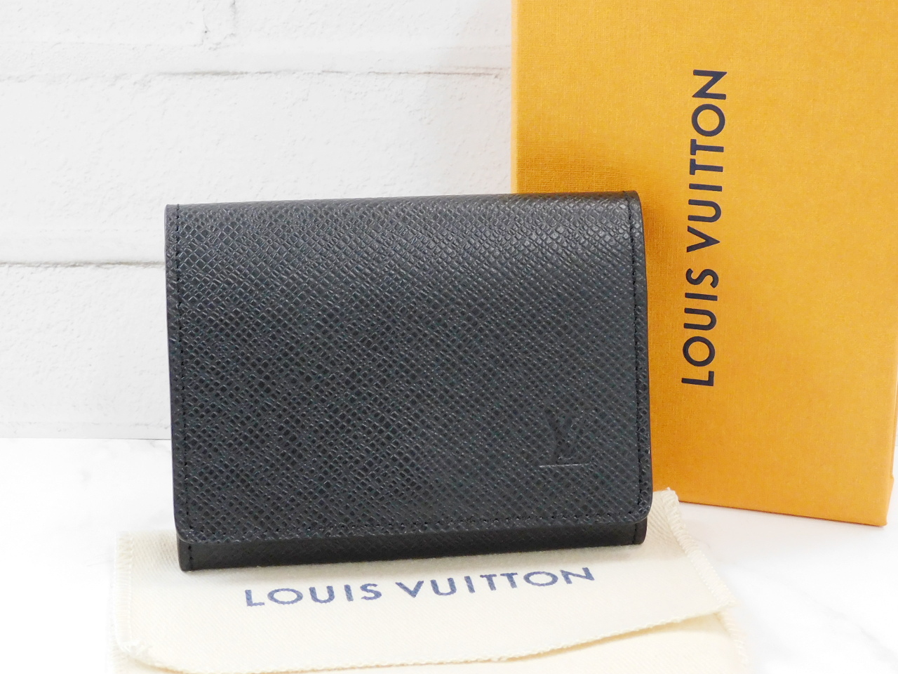新品未使用】ルイ・ヴィトン LOUIS VUITTON アンヴェロップ・カルト 