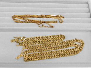 K18の喜平ネックレスにブレスレット、切子ネックレス