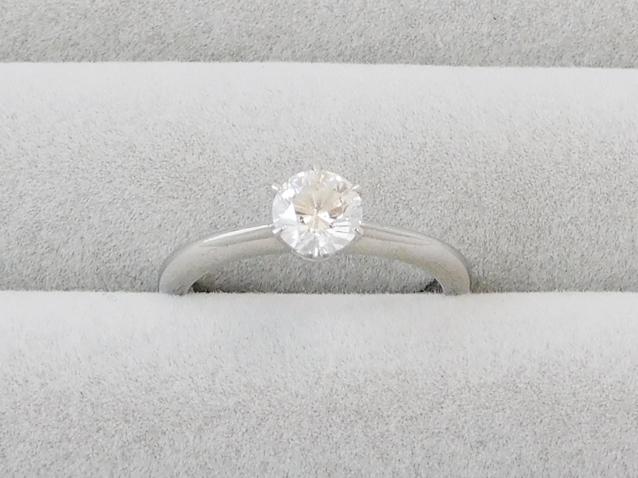 K18YG ダイヤモンド リング 0.30CT （K18 WG 0.3ctダイヤリング） 