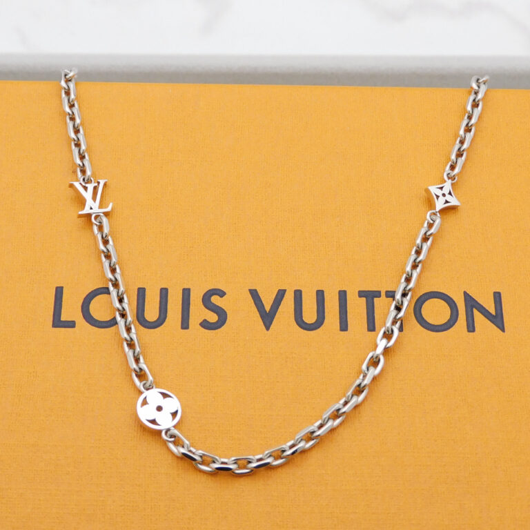 ルイヴィトン チェーンLVユアーズ M02739