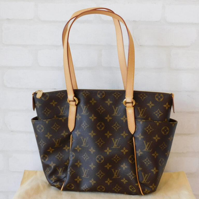 ルイヴィトン トータリーPM M56688